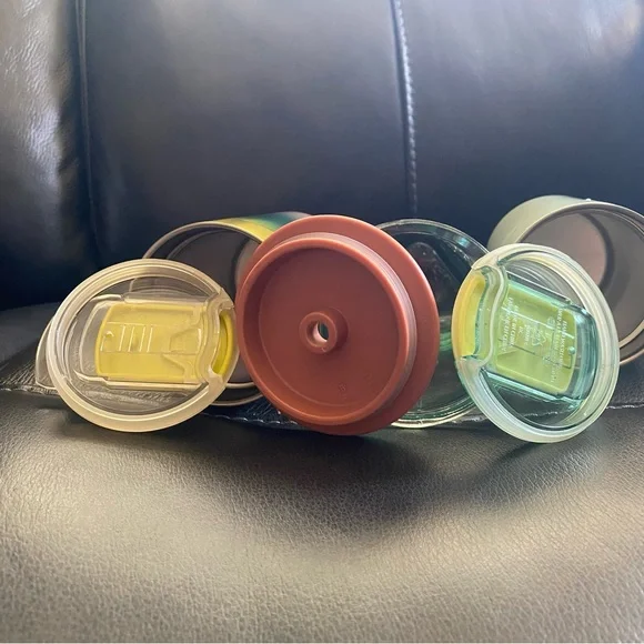 Starbucks tumblers- bundle of 3 - Picture 8 of 12